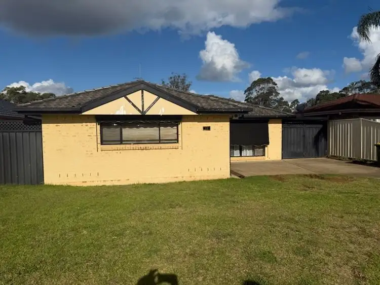 12 Carandini Street, St Helens Park NSW 2560