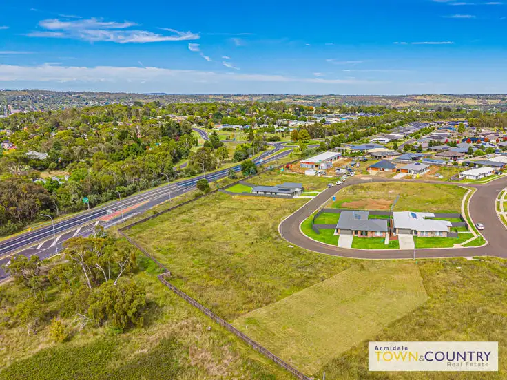 28 Colin Crescent, Armidale NSW 2350