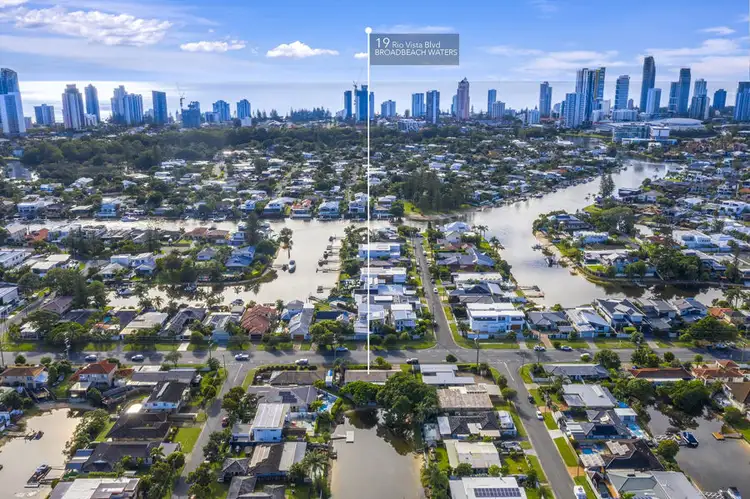 19 Rio Vista Boulevard, Broadbeach Waters QLD 4218