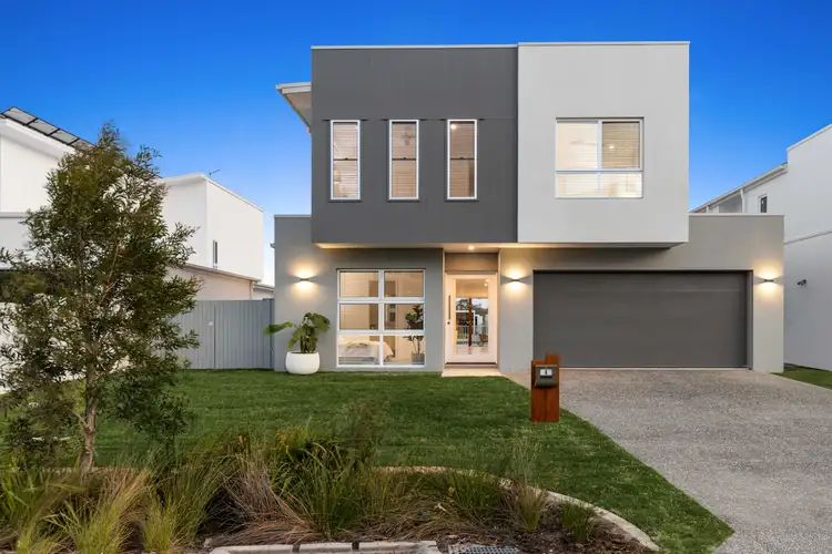 8 Seamount Court, Pelican Waters QLD 4551