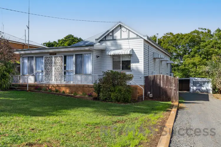 54 Long Street, Rangeville QLD 4350
