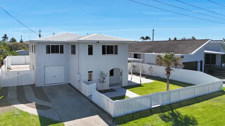 28 Pacific Esplanade, Slade Point QLD 4740