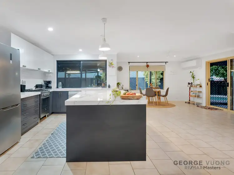 136 Banksia Circuit, Forest Lake QLD 4078