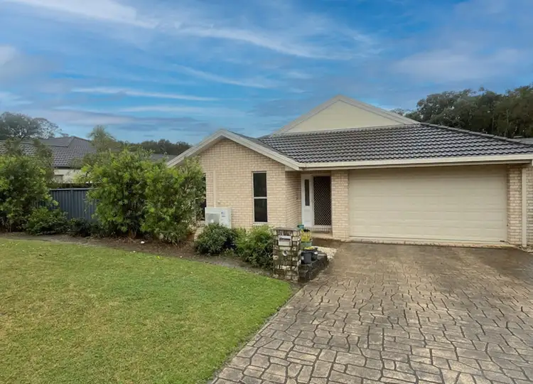 5 Bluewater Place, Sapphire Beach NSW 2450