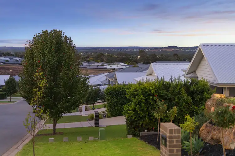 Second view of Homely house listing, 19 BENNELONG CRESCENT, Lloyd NSW 2650
