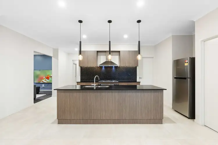 Fifth view of Homely house listing, 19 BENNELONG CRESCENT, Lloyd NSW 2650