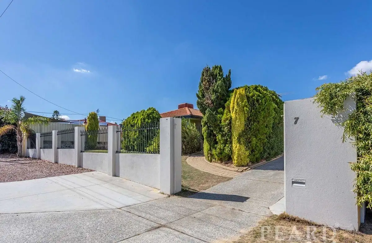 Main view of Homely house listing, 7 Irene Place, Beldon WA 6027