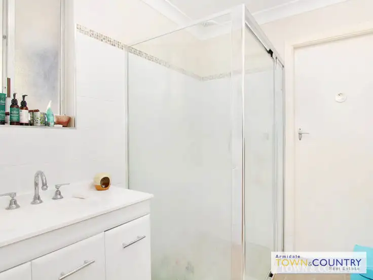 Fifth view of Homely house listing, 2/5 Oak Tree Drive, Armidale NSW 2350