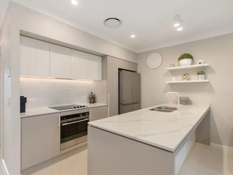 Second view of Homely townhouse listing, 28/1 Citron Crescent, Helensvale QLD 4212