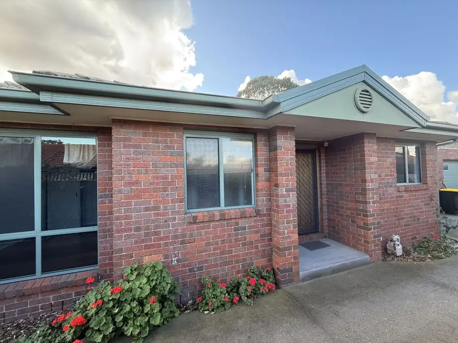 Main view of Homely unit listing, 2/8 Sutherland Street, Coburg VIC 3058