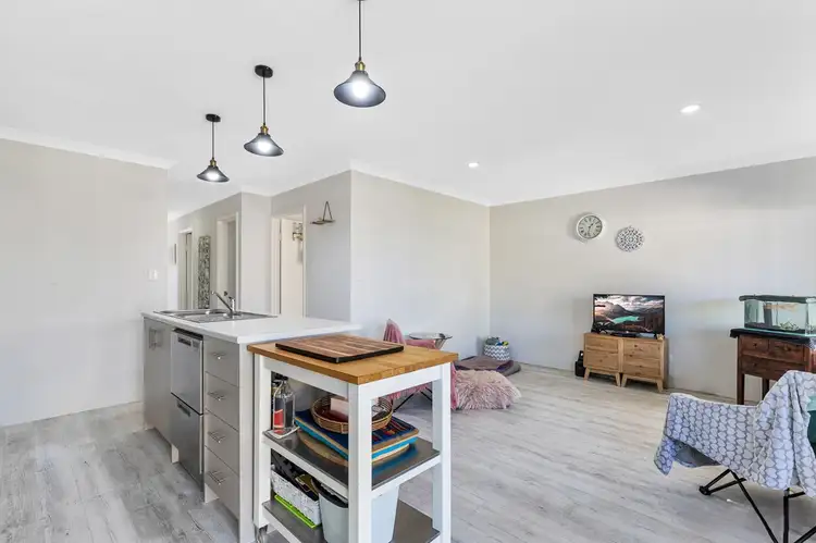 63 Ryhill Crescent, Wellard WA 6170
