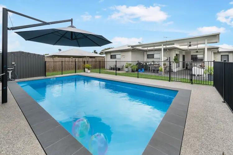11 Kingslea Court, Ooralea QLD 4740