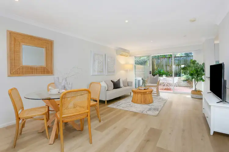 Second view of Homely house listing, 3 / 8 Woolcott Street, Newport NSW 2106