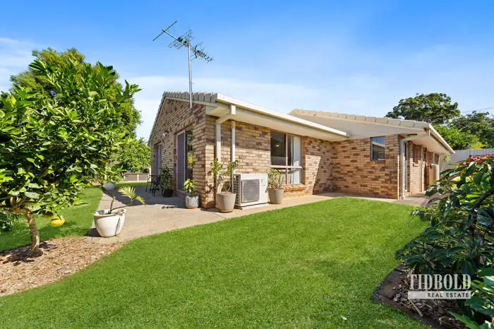 Second view of Homely house listing, 4 Roberts Street, Wellington Point QLD 4160