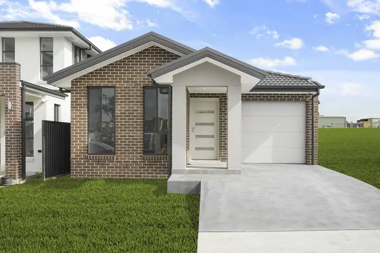 37 Dagostino St, Austral NSW 2179