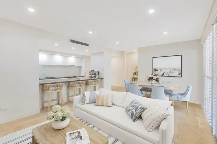 2/2-4 Boundary Lane, Tweed Heads NSW 2485