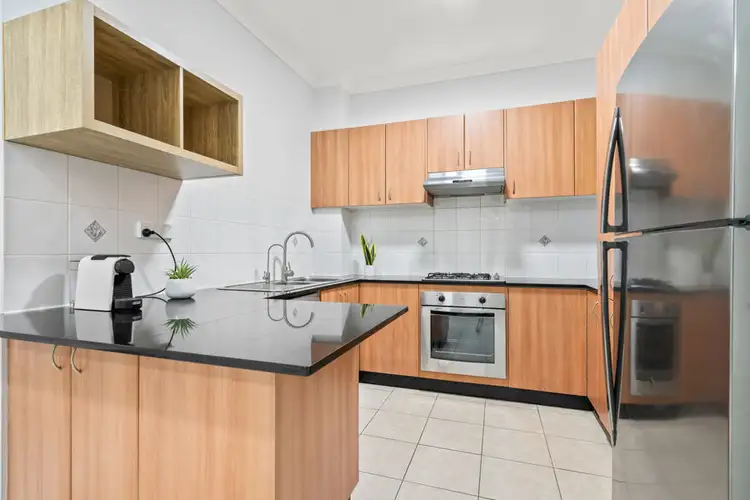 Sixth view of Homely unit listing, 15/14-16 Fairlight Ave, Fairfield NSW 2165