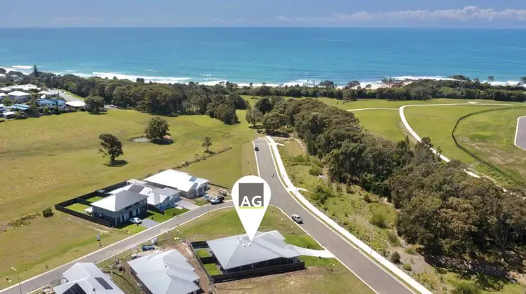 2/35 Golden Drive, Diamond Beach NSW 2430