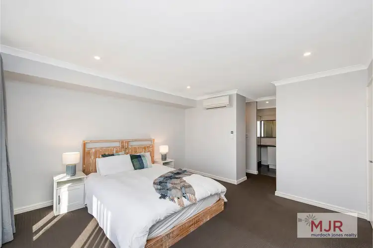 Sixth view of Homely house listing, 16 St Tropez Gardens, Piara Waters WA 6112