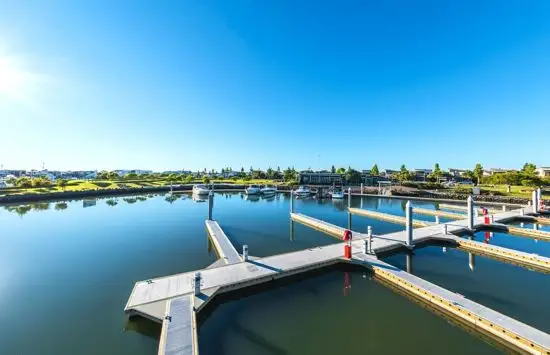 14 REGENT LANE, Hope Island QLD 4212