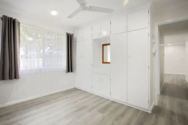 Sixth view of Homely house listing, 10 Wallmans Court, Rural View QLD 4740