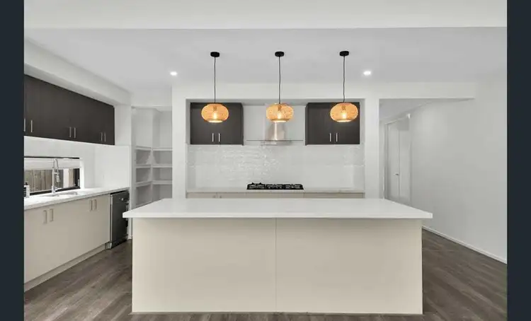 Sixth view of Homely house listing, 7 Avon Court, Wallan VIC 3756
