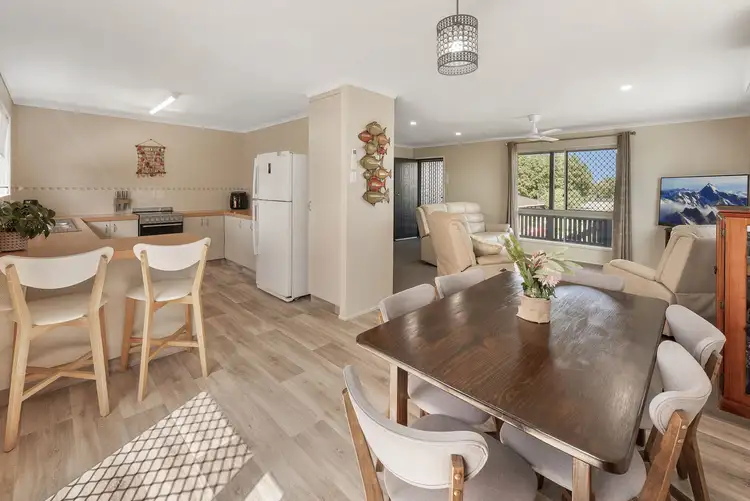 Second view of Homely house listing, 4 Begonia Court, Beaconsfield QLD 4740