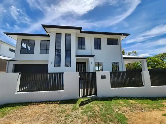 1 Bellerive street, Pallara QLD 4110