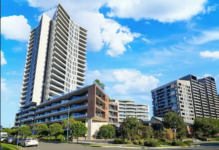 2205/6a Atkinson St, Liverpool NSW 2170