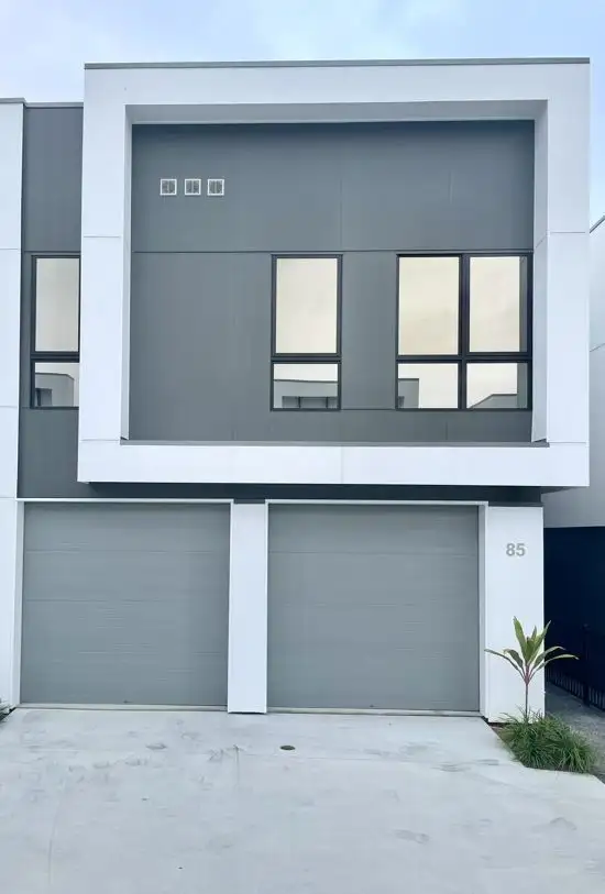 7 Lawrence Lyons Pl, Kenmore QLD 4069