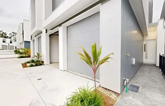 7 Lawrence Lyons Pl, Kenmore QLD 4069