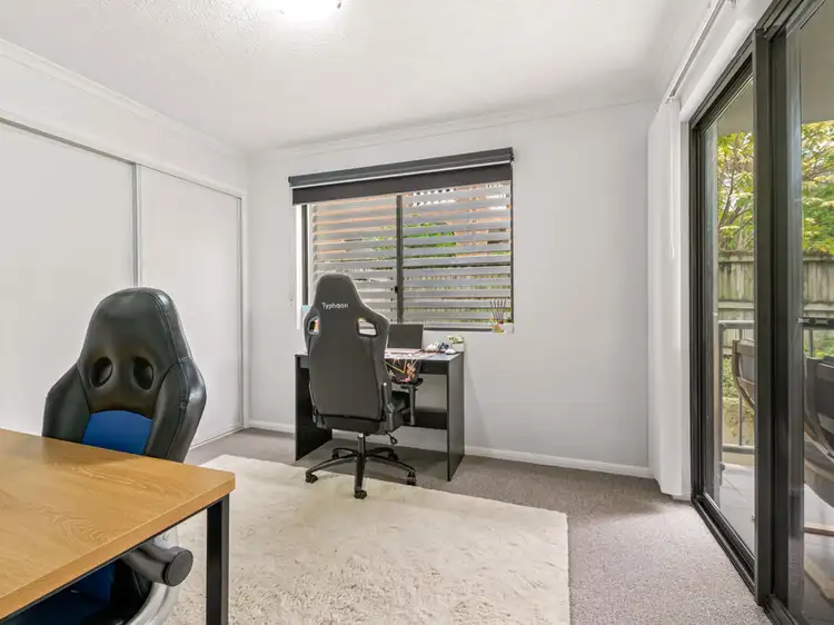 Fifth view of Homely apartment listing, 9/6 Omeo street, Macgregor QLD 4109