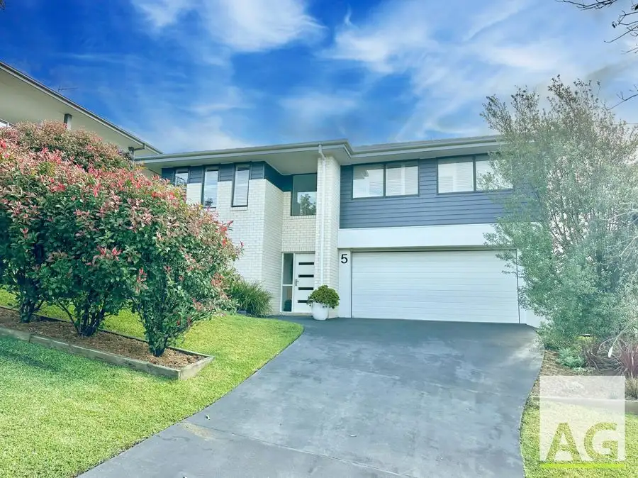 Main view of Homely house listing, 5 Twilight Close, Red Head NSW 2430