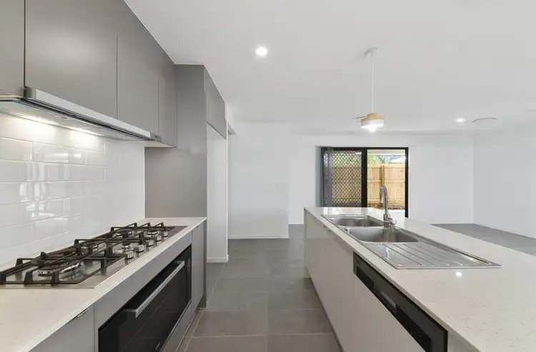 19 Keary Place, Ripley QLD 4306