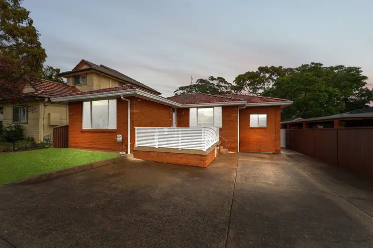 9 Ringrose Avenue, Greystanes NSW 2145