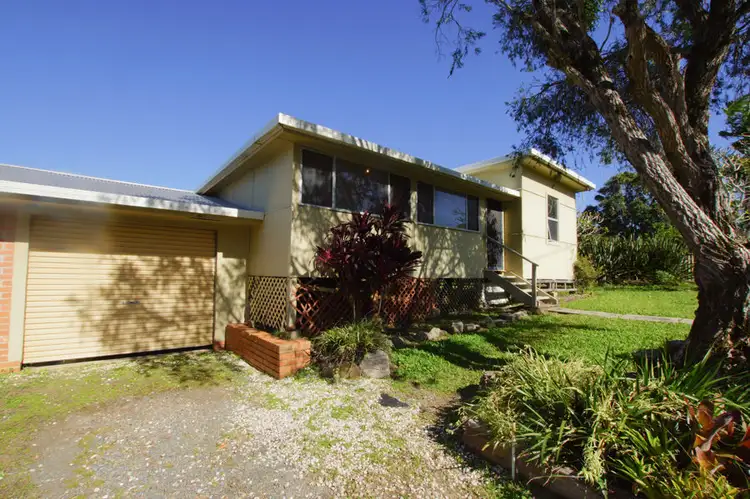 87 Holloways Road, Sandy Beach NSW 2456