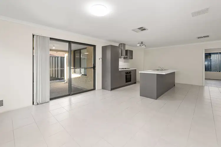 Fourth view of Homely unit listing, 2/173 Gibbs Street, East Cannington WA 6107
