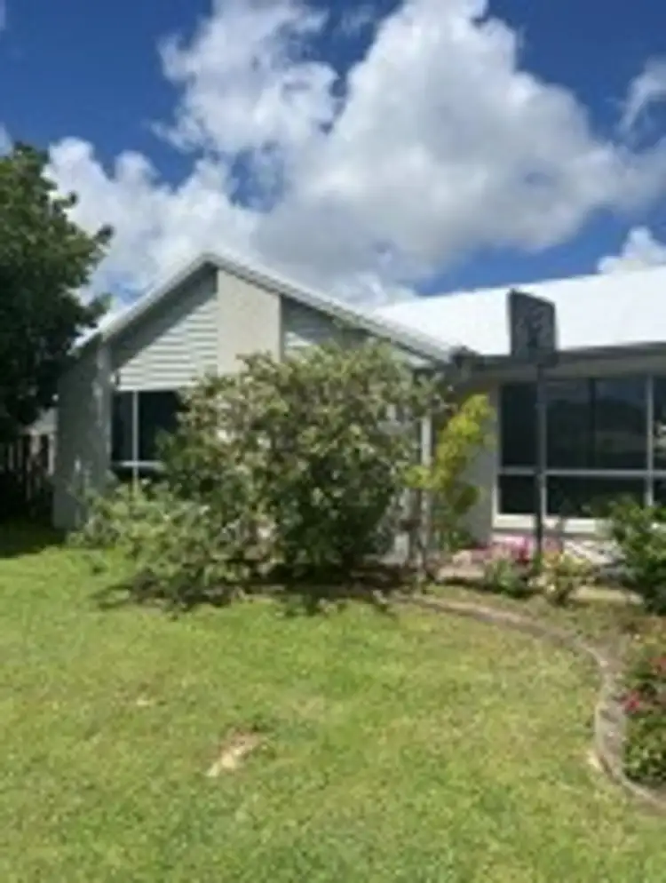 64 Whitehaven Drive, Blacks Beach QLD 4740