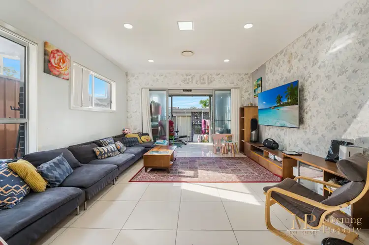 5B Queen Street, Guildford NSW 2161