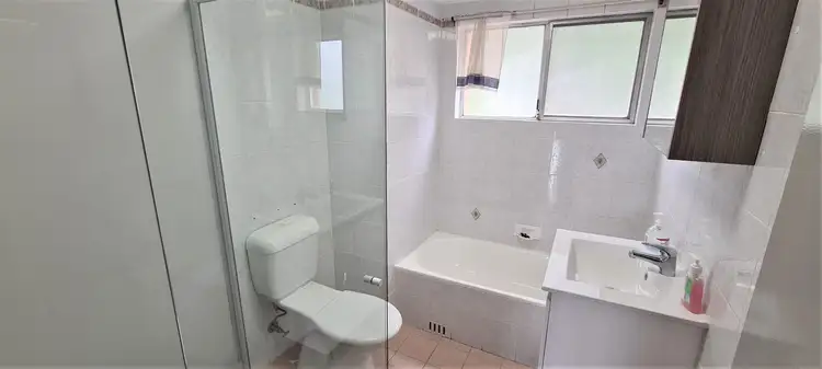 Fourth view of Homely unit listing, 2/16 Bobart Street, Parramatta NSW 2150