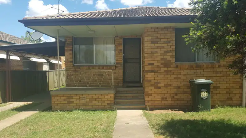 Main view of Homely unit listing, 4/2 BILKURRA STREET, Tamworth NSW 2340