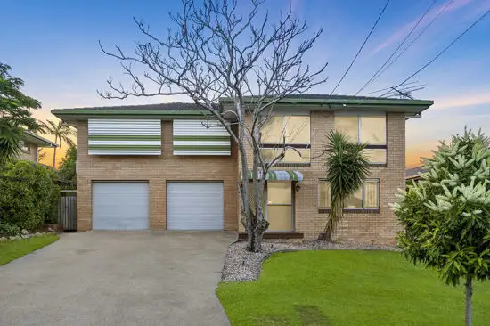 14 Trident Street, Mansfield QLD 4122