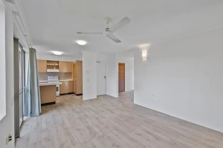 Fifth view of Homely unit listing, 1/365 Bridge Road, West Mackay QLD 4740