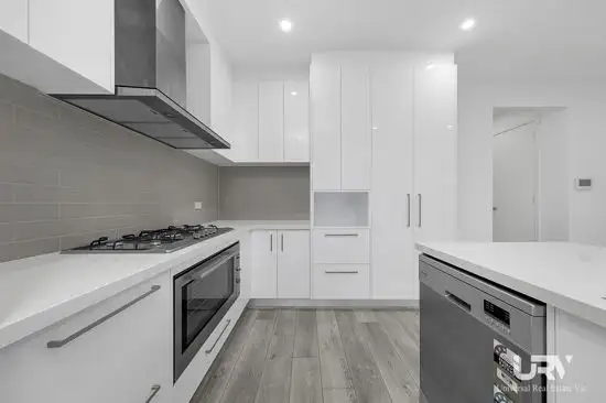 Fifth view of Homely house listing, 42 Rialto Circuit, Craigieburn VIC 3064