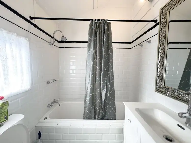 Fifth view of Homely house listing, 2/27 Pine st, North Ipswich QLD 4305