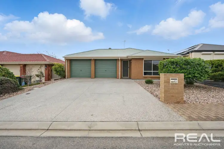42 Chelmsford Street, Craigmore SA 5114