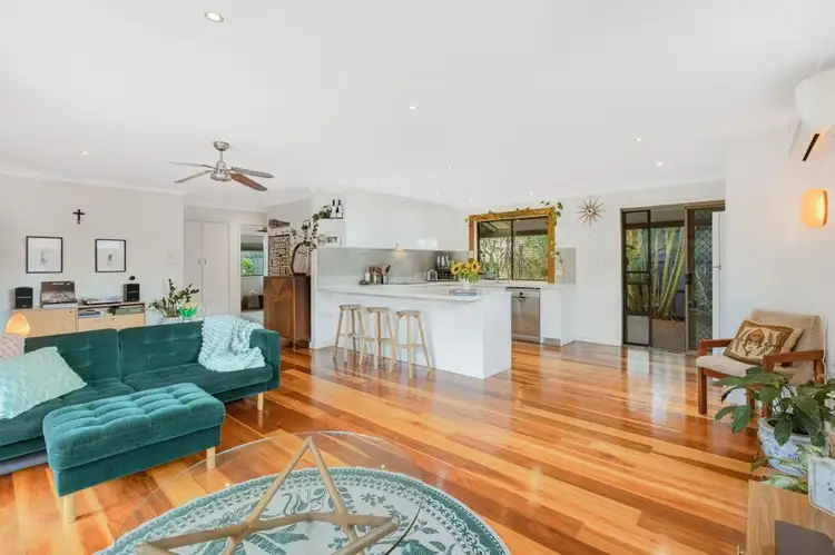 Main view of Homely semi-detached listing, 2/3 Bambaroo Crescent, Tweed Heads NSW 2485