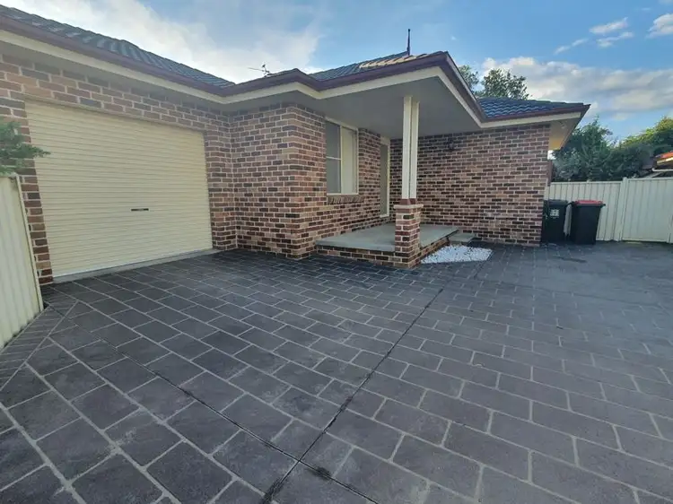Main view of Homely villa listing, 8A Merrinee Place, Tamworth NSW 2340