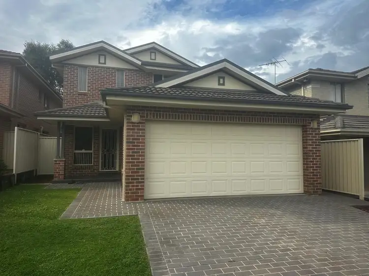 9 Coletta Pl, Prestons NSW 2170