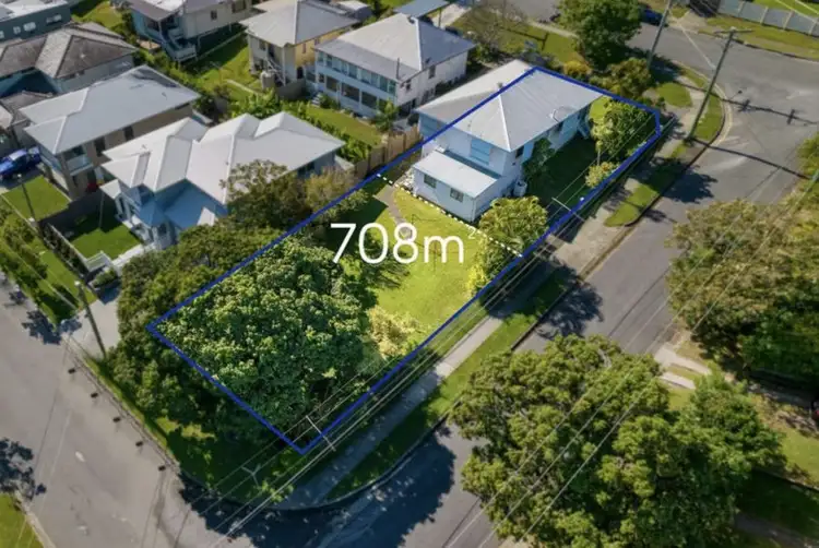 39 Brooks St, Camp Hill QLD 4152